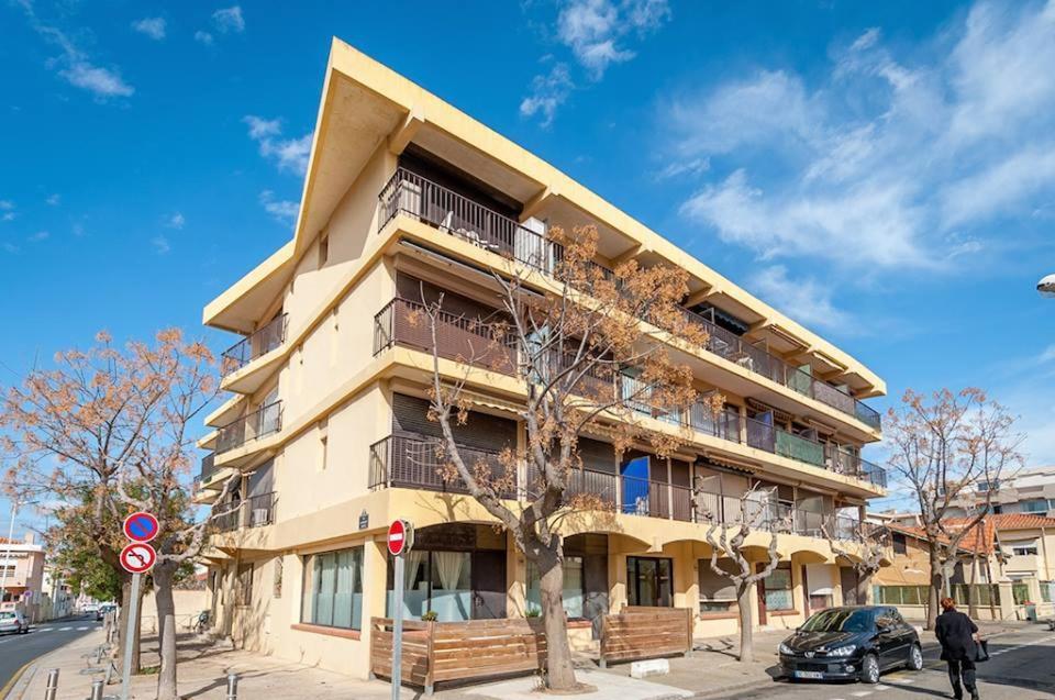 Superbe studio pour 2 à 20m de la plage - 27 Canet-en-Roussillon Exterior foto